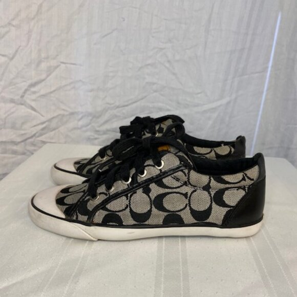 Coach Sneakers size 7 1/2 B - Picture 2 of 7